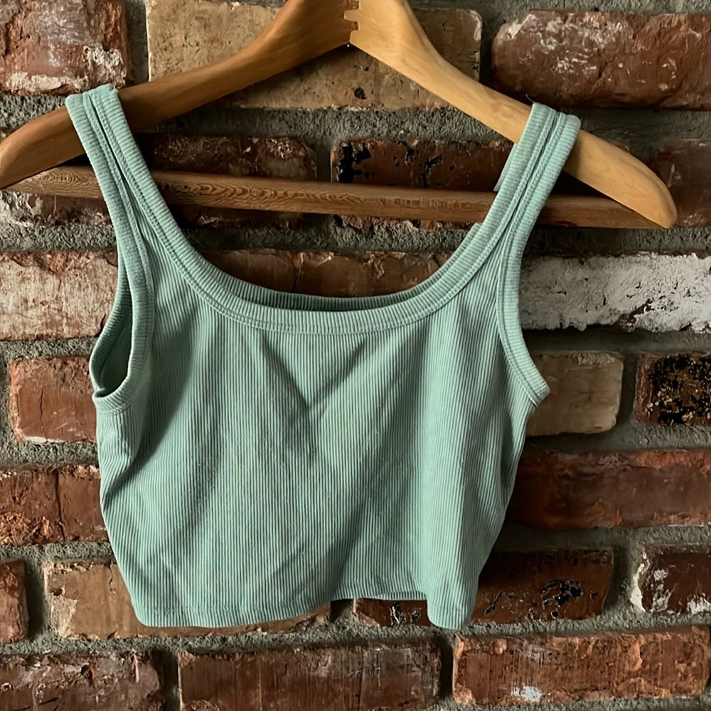 Shein Green Ribbed Super Cropped Tank Top Size Medium
